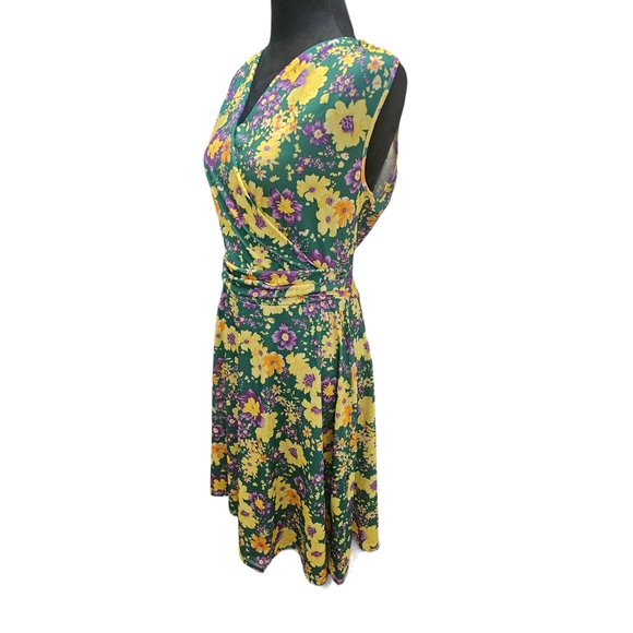 NWT Tam Ware Pleated Waist V Neck Sleeveless Floral Skater Dress Large - Picture 3 of 5